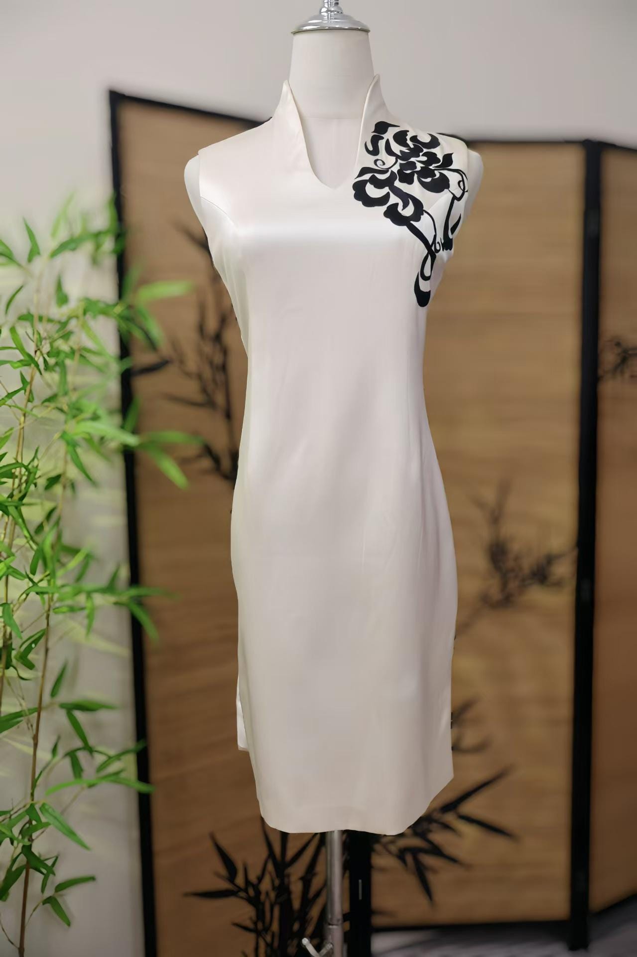 Cheongsam blanco, Vestido de seda chino a medida, Vestido de novia asiático minimalista, Vestido formal de seda de lujo,Vestido de alta gama
