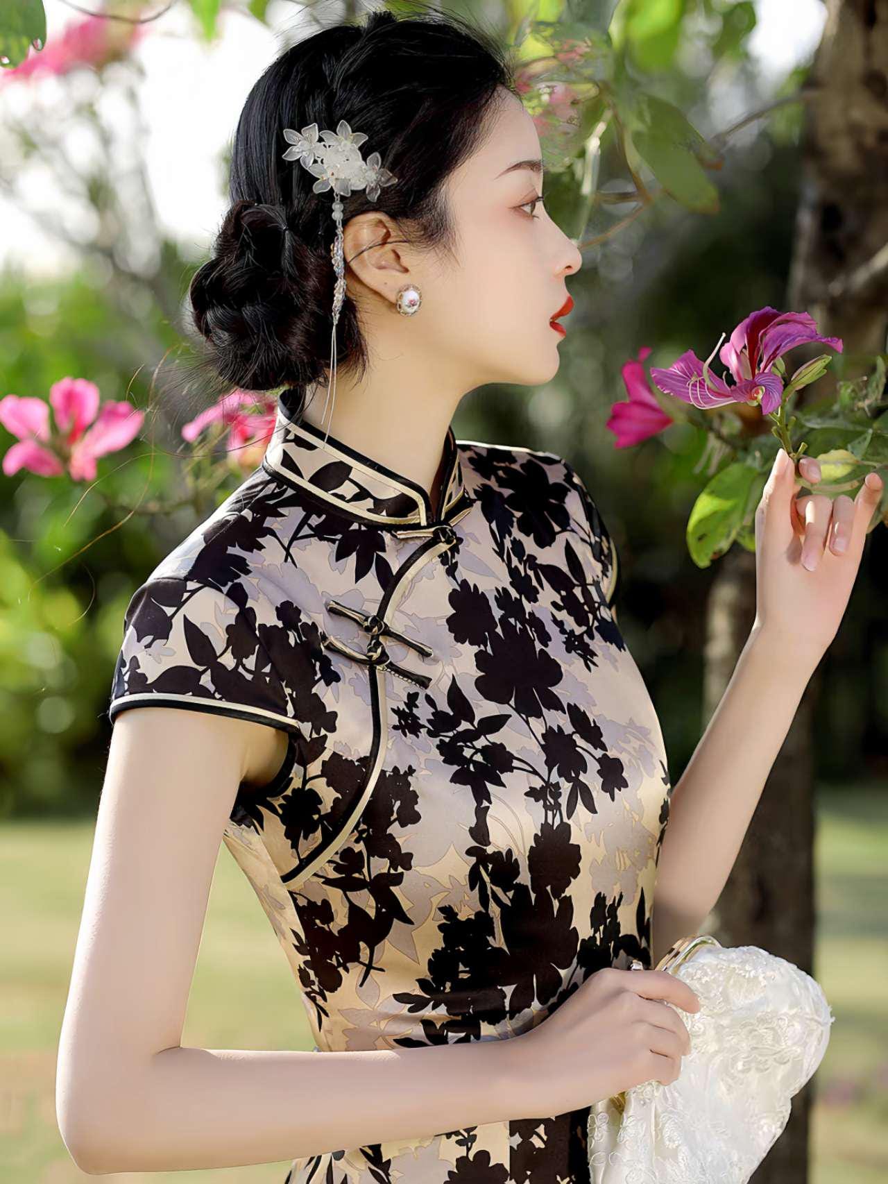 Vestido Qipao Vintage de Seda, Cheongsam Retro para Mujer,Vestido Negro y Dorado, Elegante Vestido Estilo Tang,Vestido para Ceremonia del Té