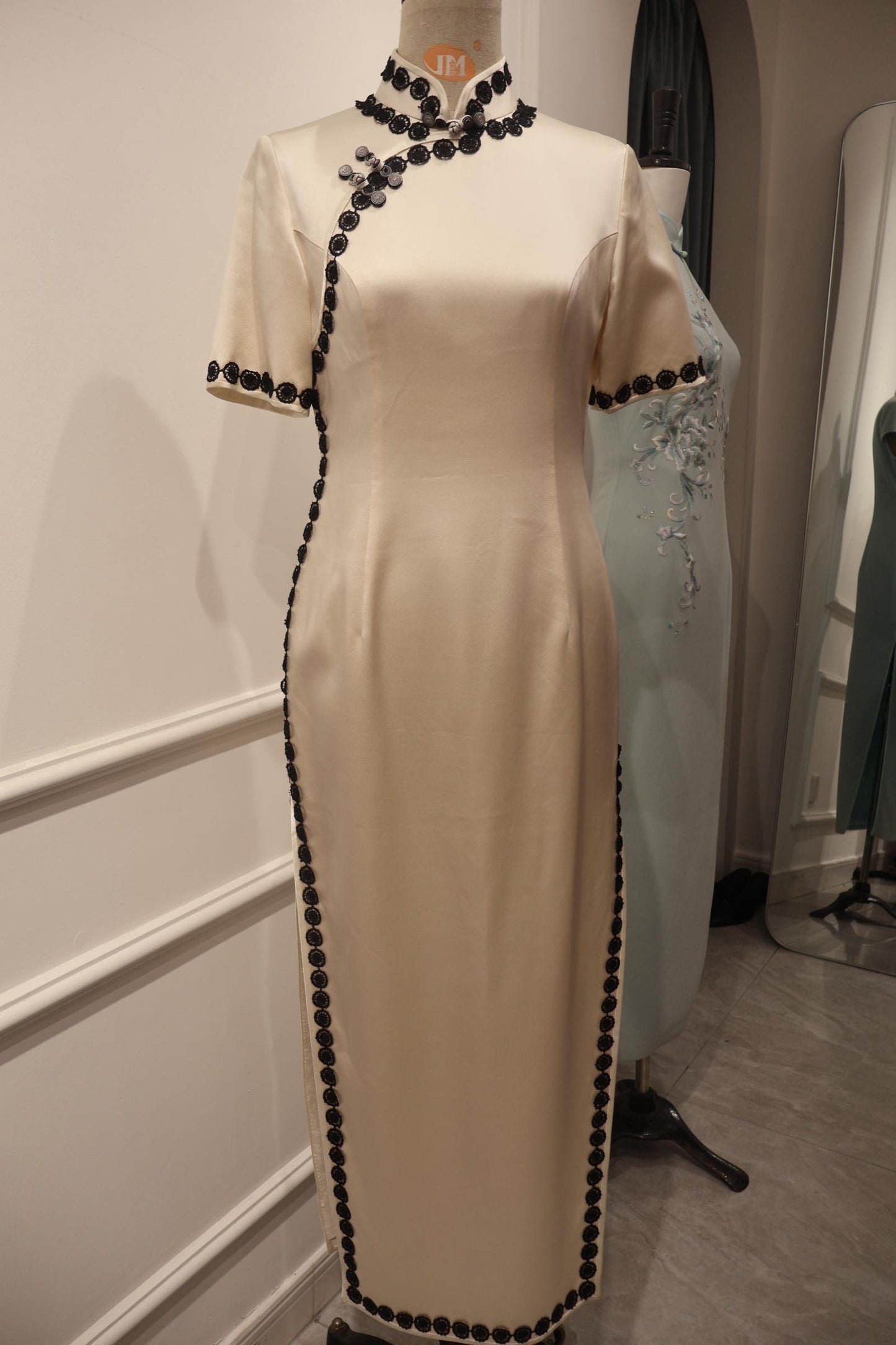 Cheongsam blanco, Vestido de seda chino a medida, Elegante vestido de novia chino,Vestido formal de lujo,Vestido de alta gama,estilo vintage