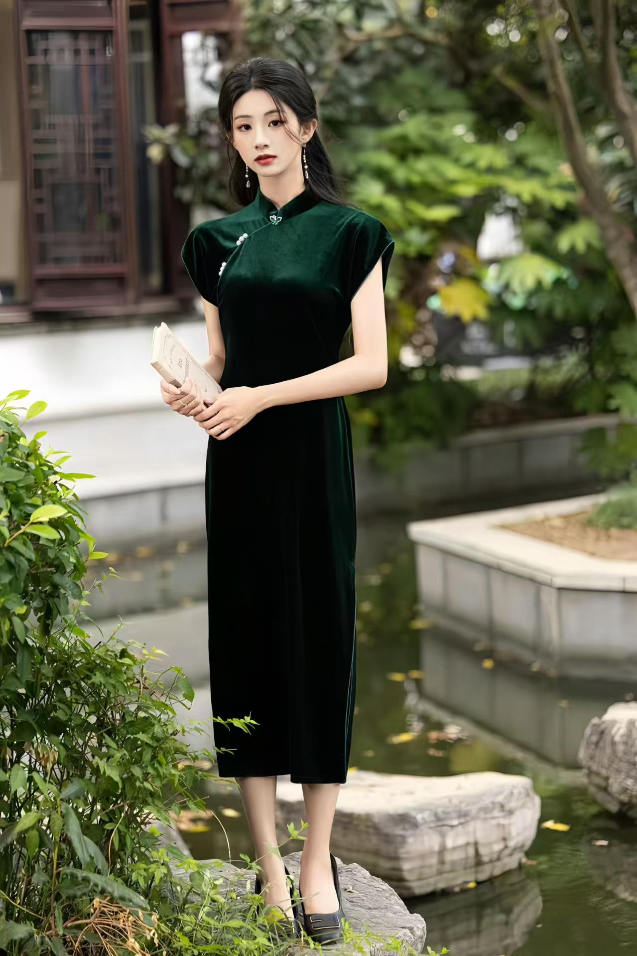 Vestido Qipao Terciopelo Verde, Elegante Vestido Cheongsam Midi, Lujoso Oriental, Minimalista Estilo Chino, Conjunto Fiesta Otoño Invierno