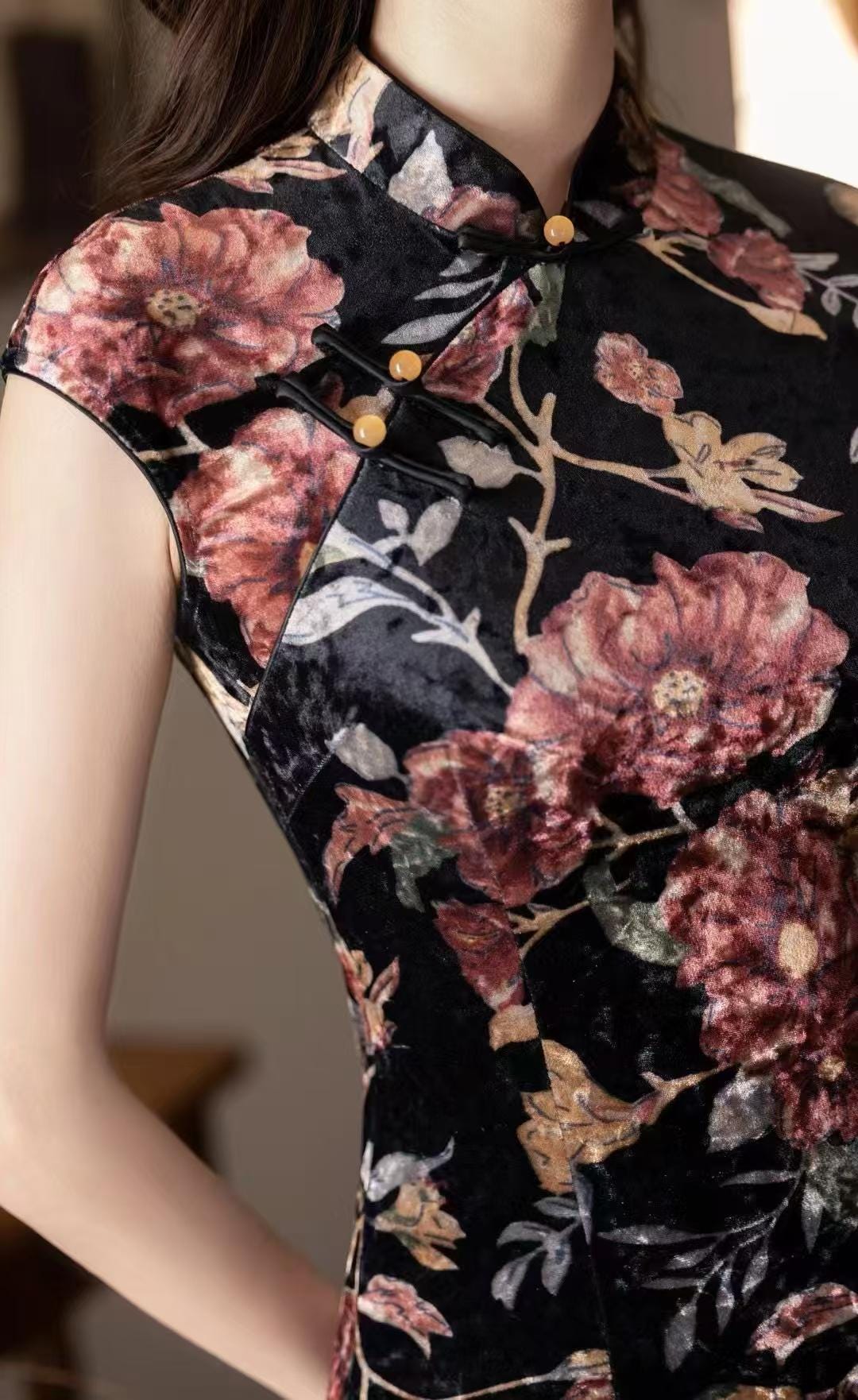 Black velvet qipao, floral print cheongsam, sleeveless Chinese dress, elegant vintage dress, autumn winter dress, gift