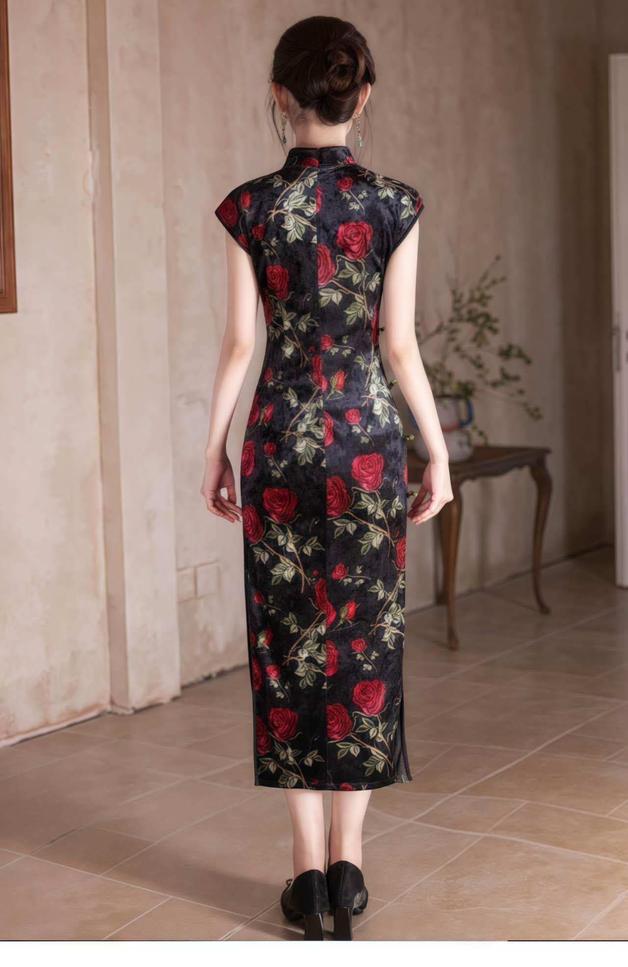 Elegante Vestido Qipao de Terciopelo Negro,Cheongsam Bordado Floral para Fiesta, Boda y Noche,ideal regalo para pareja