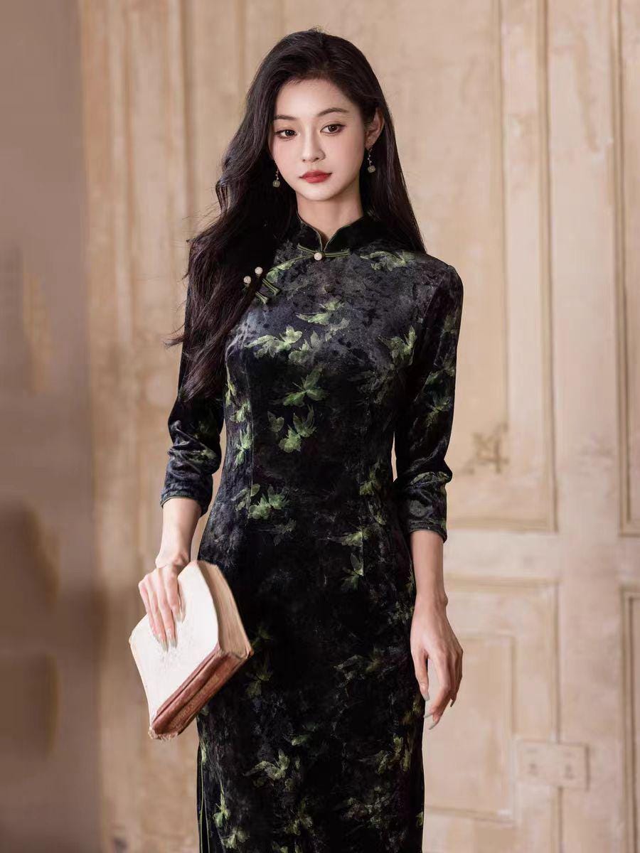 Chinese Velvet Qipao Dress, Vintage Black Cheongsam with Green Leaf Print, Elegant Long Sleeve Oriental Dress, Gift