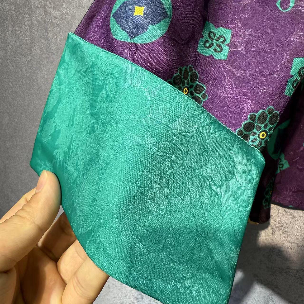Top de seda, blusa china púrpura, camisa Hanfu vintage, ropa de herencia cultural, top boho holgado, blusa para trajes tradicionales, regalo