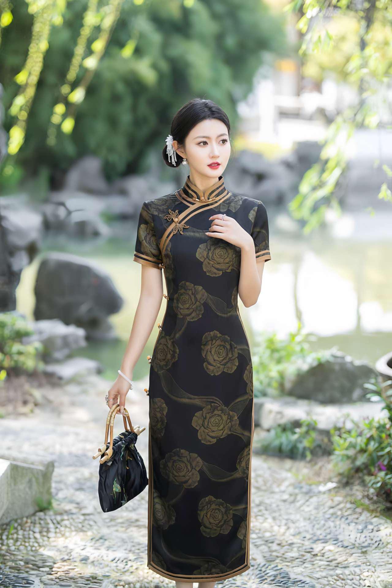 Cheongsam Clásico de Seda, Vestido Qipao Negro, Vestido Chino Vintage, Qipao con Diseño de Rosas, Vestido Tradicional, tallas grandes M-5XL