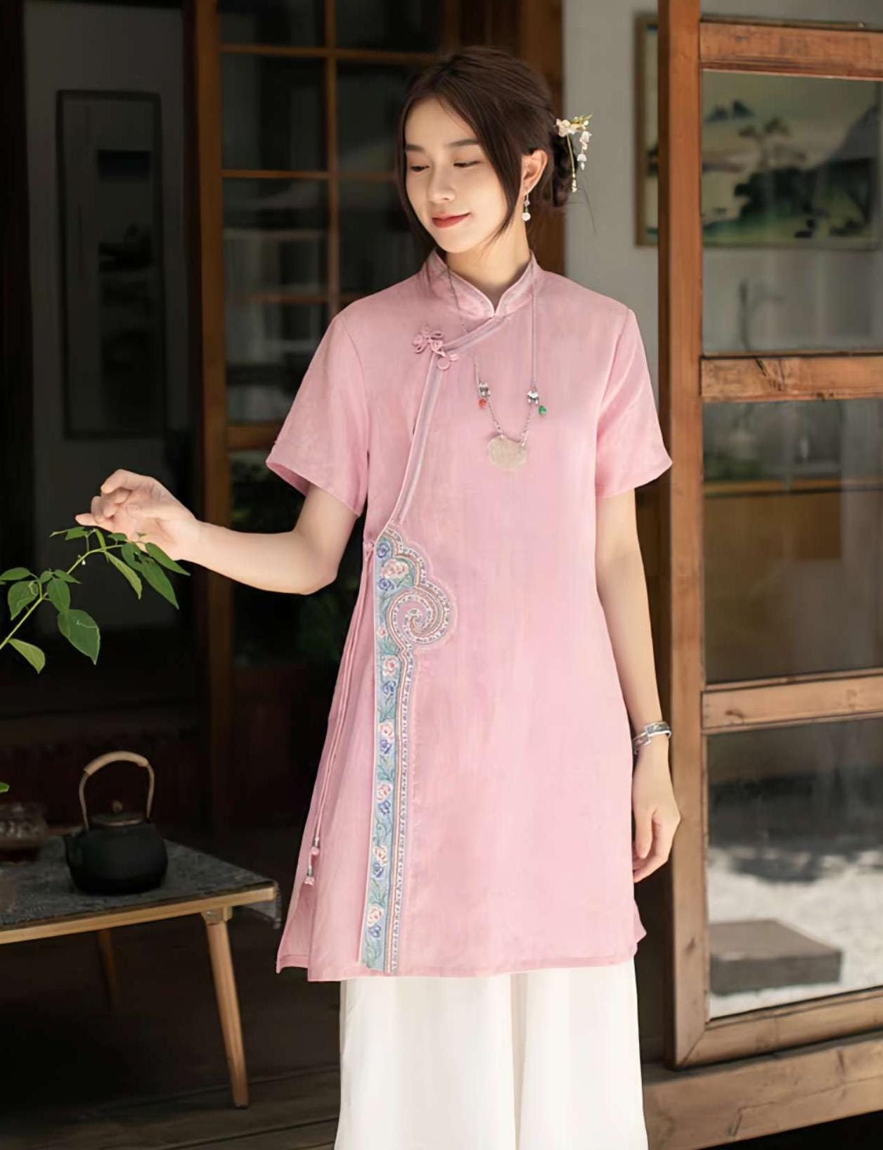 Chinese linen blouse, retro tea shirt, vintage Zen-inspired blouse, lightweight summer shirt, artistic blouse, gift for her