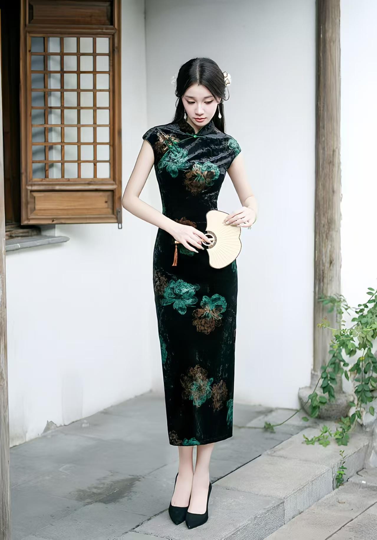 Vintage Long Peony Qipao, Floral Embroidery Velvet Cheongsam, Elegant Chinese Style Evening Dress, Peony Print, High Quality Silk