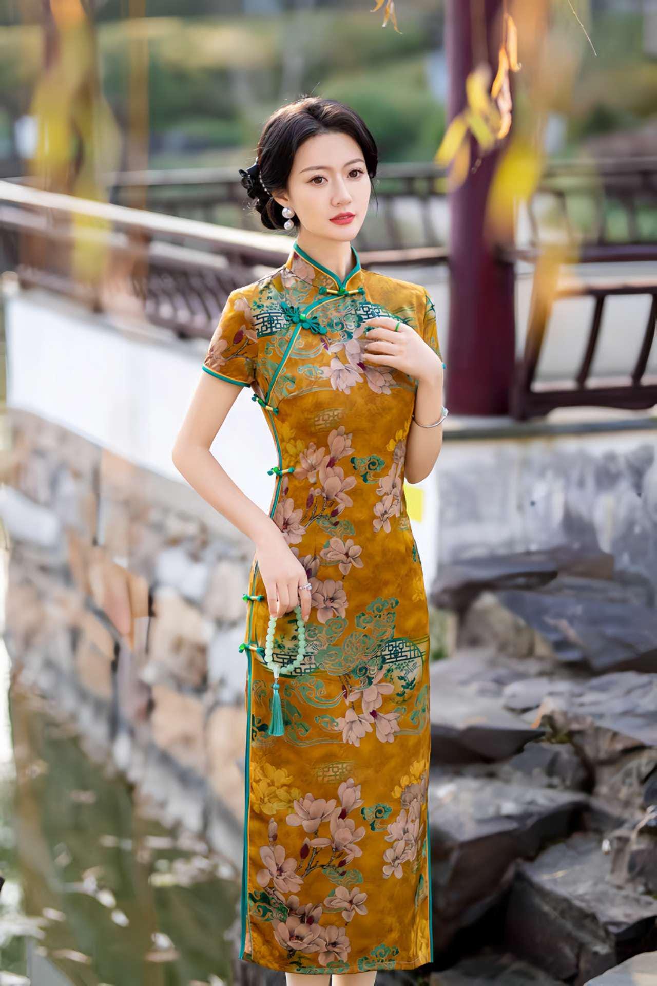 Vestido Qipao dorado, Cheongsam de seda vintage, Vestido de brocado amarillo, Vestido Formal Asiático, Atuendo para actos culturales, regalo