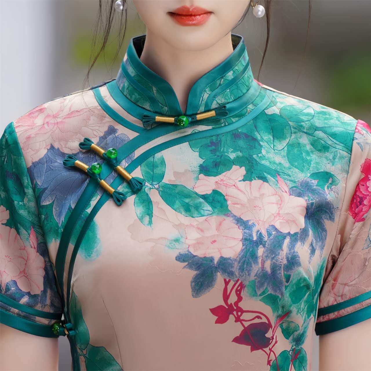 Floral Qipao, Vintage Chinese Cheongsam, Satin Dress, Asian Formal Dress, Tang Dynasty Inspired, Cultural Party Dress,