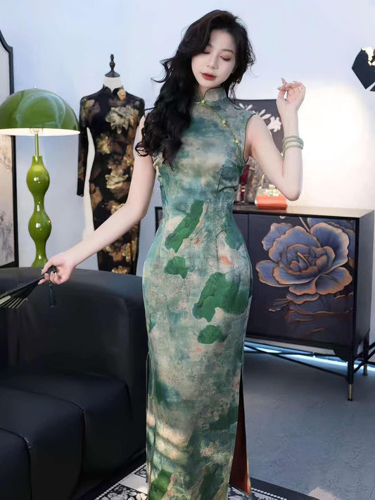 Vestido Qipao Verde Inspirado en la Naturaleza,Elegante Cheongsam Asiático para Mujer, Sereno Cheongsam de verano, estampado de loto