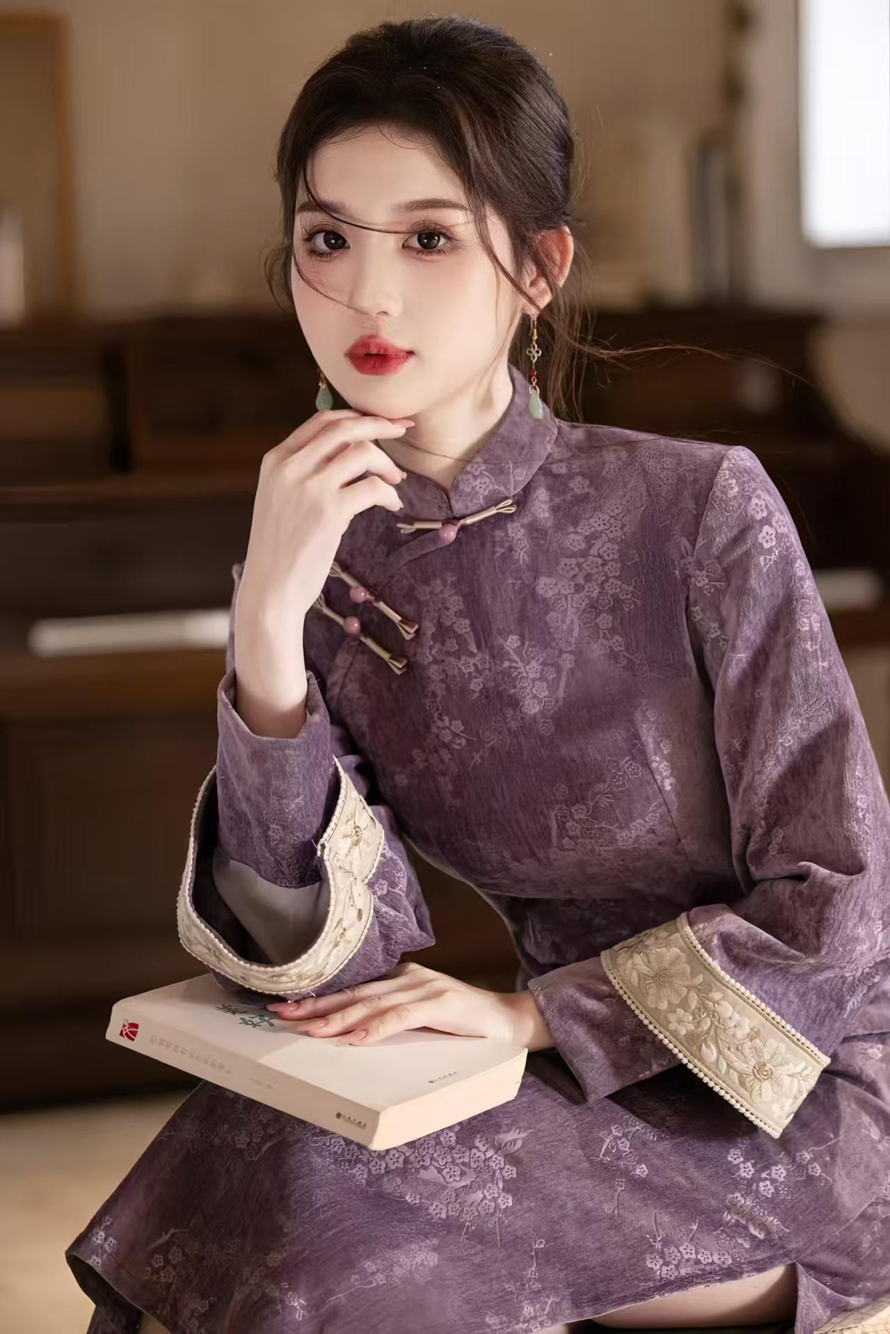 Purple Chenille Qipao, Plum Blossom Print Cheongsam, Vintage Chinese Dress, Elegant Oriental Dress, Luxury Retro Costume
