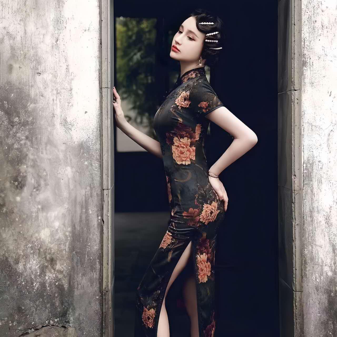 Qipao tradicional chino,vestido cheongsam floral,ropa vintage asiática,moda oriental elegante,vestido largo con abertura, vestido de fiesta
