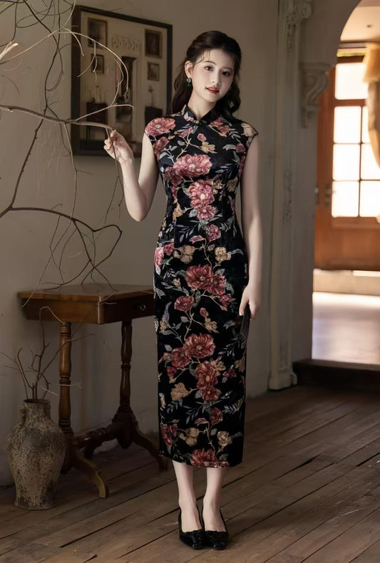Black velvet qipao, floral print cheongsam, sleeveless Chinese dress, elegant vintage dress, autumn winter dress, gift