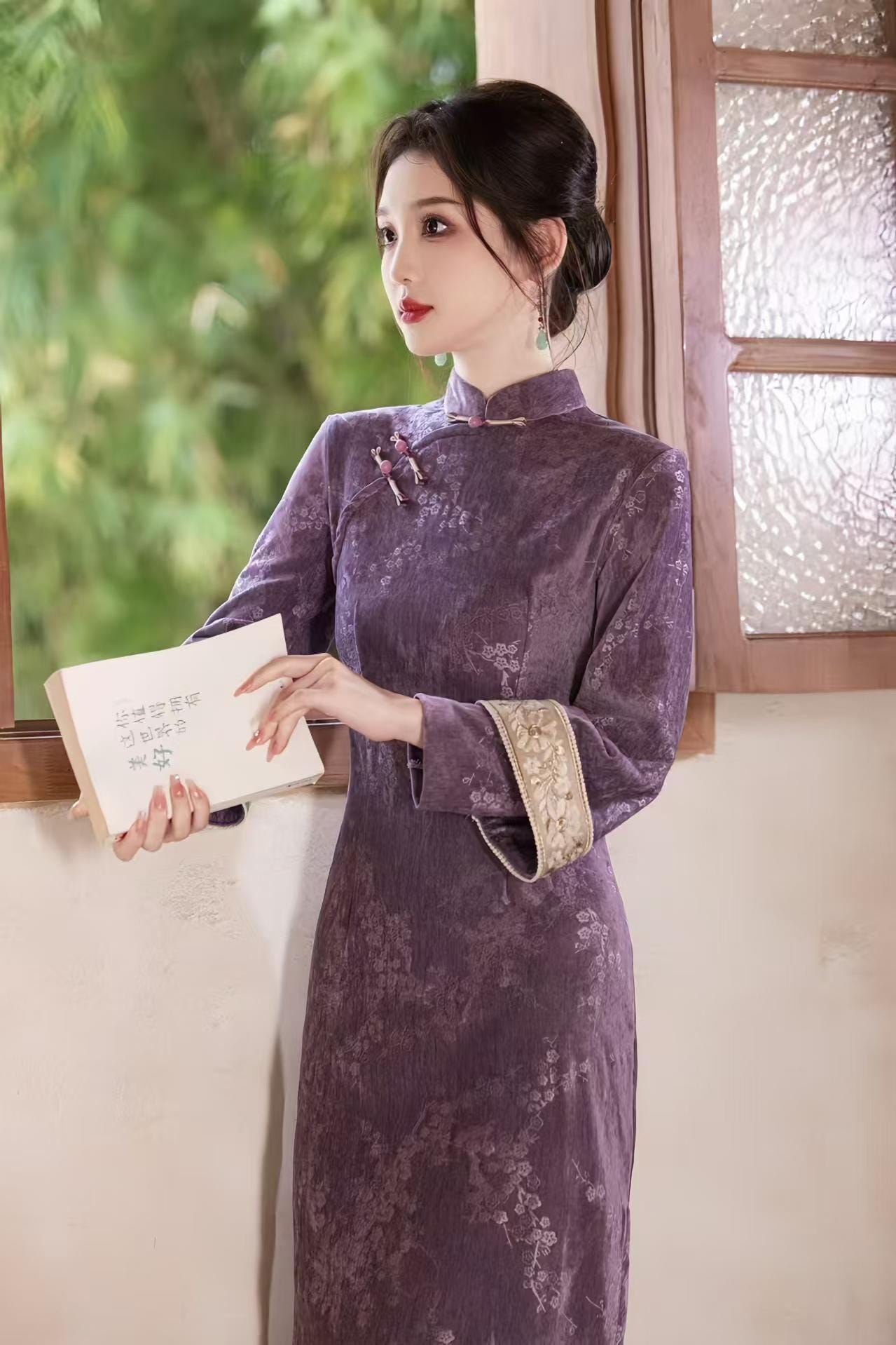 Purple Chenille Qipao, Plum Blossom Print Cheongsam, Vintage Chinese Dress, Elegant Oriental Dress, Luxury Retro Costume