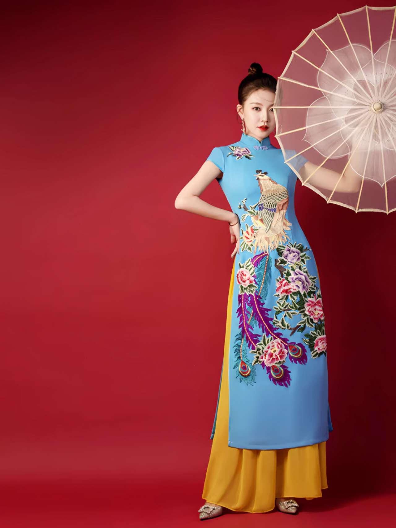 Vestido Ao Dai Qipao, Vestido Cheongsam Oriental, Vestido Bordado Pavo Real, Vestido de Noche Vintage Asiático, Vestido Estilo Vietnamita