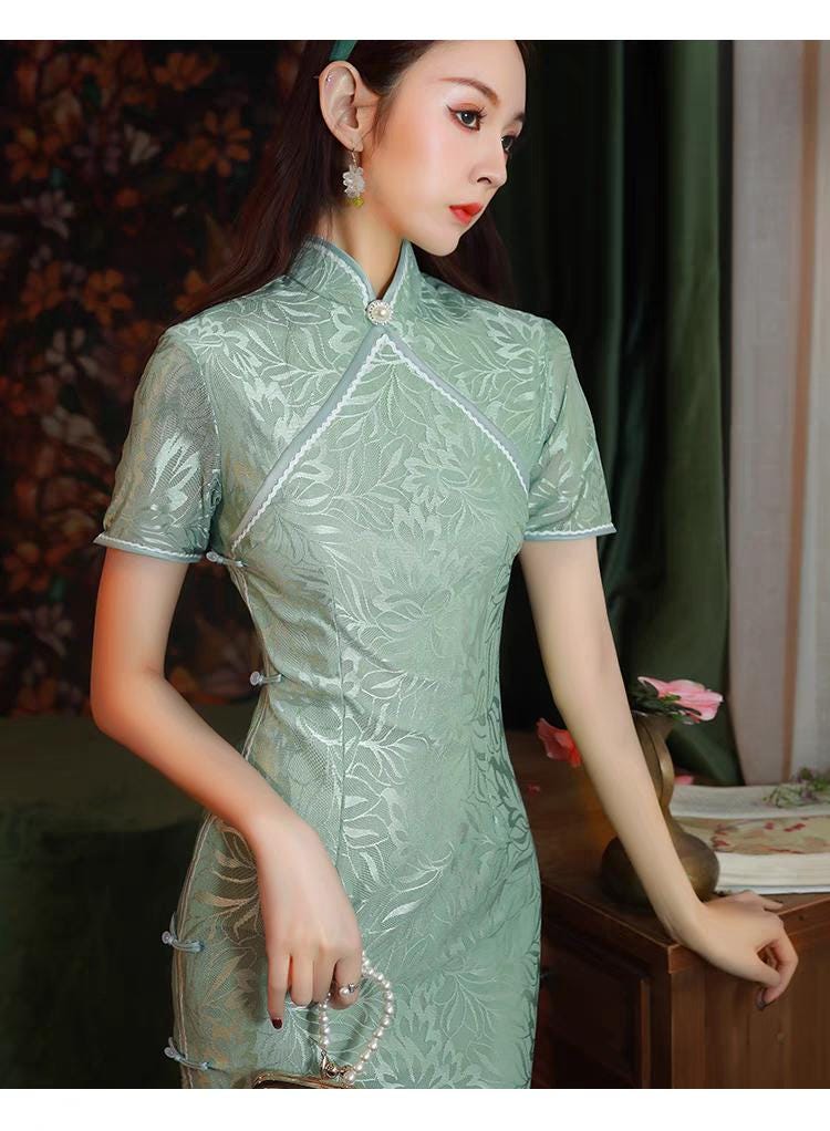Green Lace Qipao Dress, Vintage Cheongsam, Elegant Chinese Evening Dress, Long Formal Dress, Oriental Wedding Guest Dress