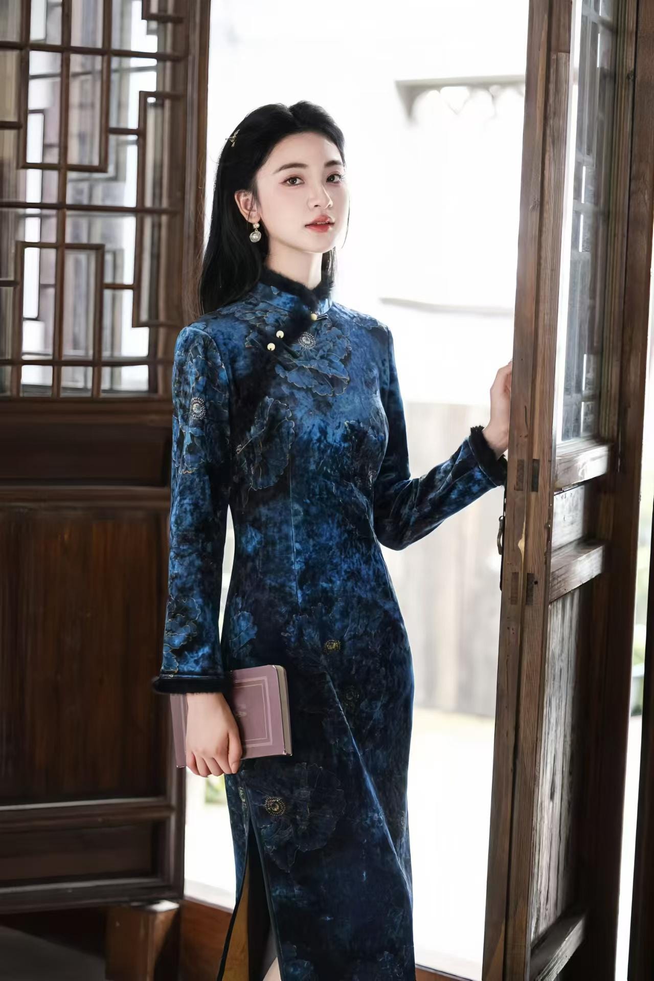 Blue velvet qipao with peony print, long-sleeved winter cheongsam with pearl frog buttons, autumn dress, gift