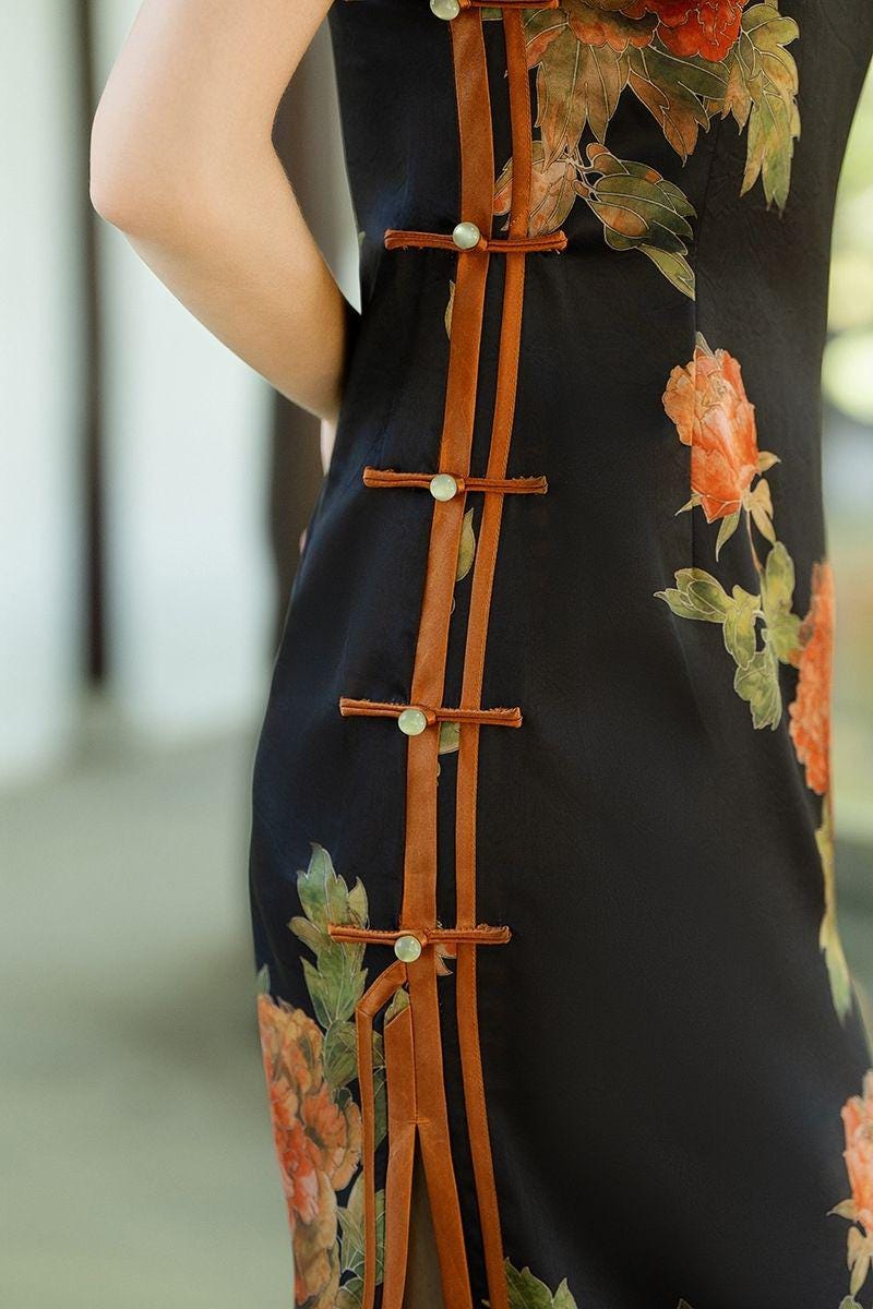 Qipao floral de satén negro, Cheongsam de Estilo Clásico, Vestido de Verano, Vestido Oriental Floral, Vestido de Invitada de Boda Asiática