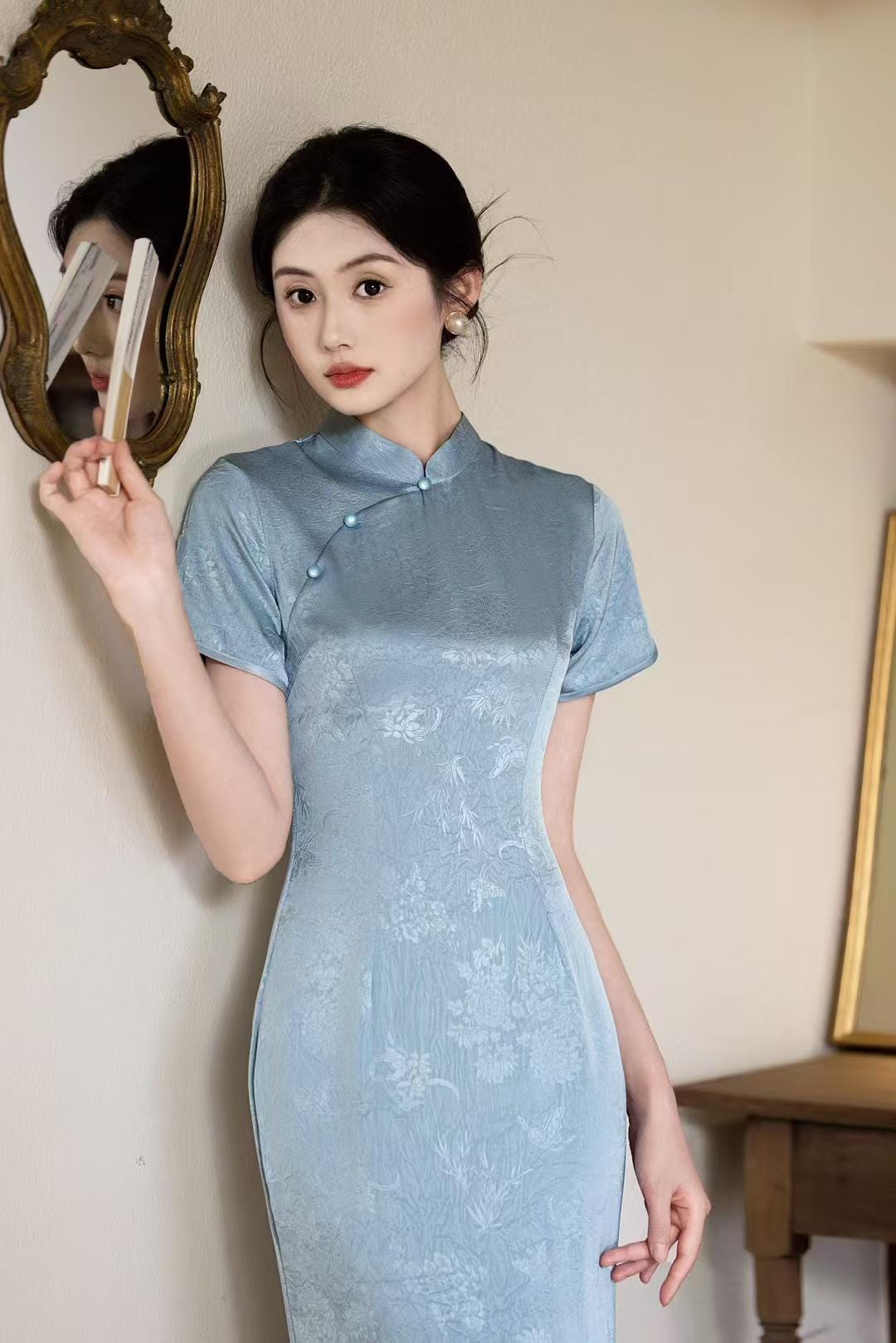 Vestido Qipao Brocado Azul, Elegante Cheongsam,Lujoso de Seda Jacquard,Oriental Claro,Invitada de Boda Estilo Chino, Traje de Verano,vintage