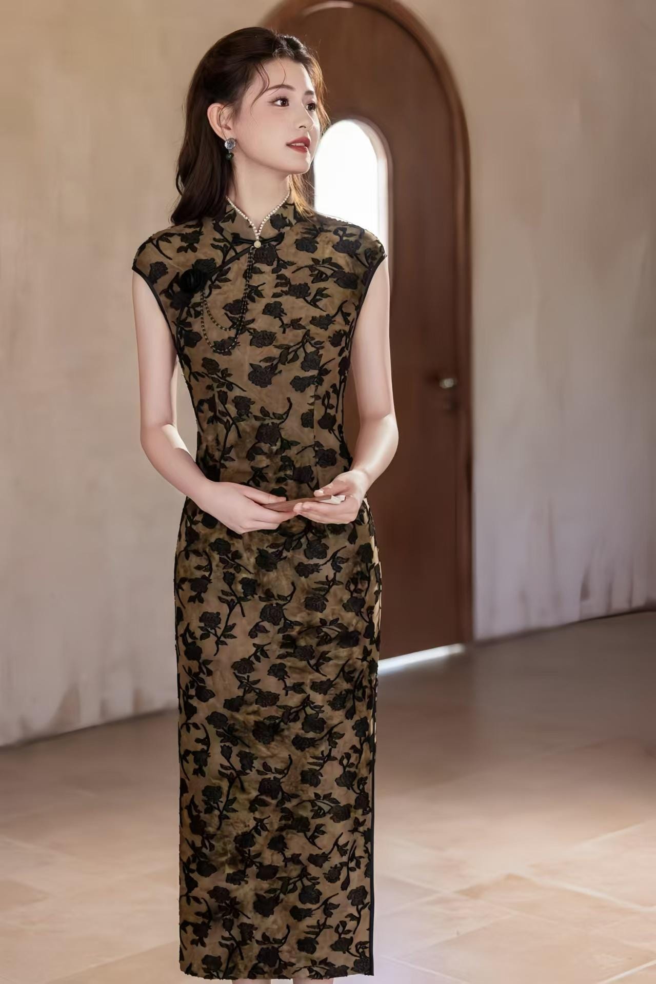 Embossed Velvet Qipao, Elegant Long Cheongsam Dress, Oriental Evening Party Costume, Vintage Chinese Style, Autumn Winter
