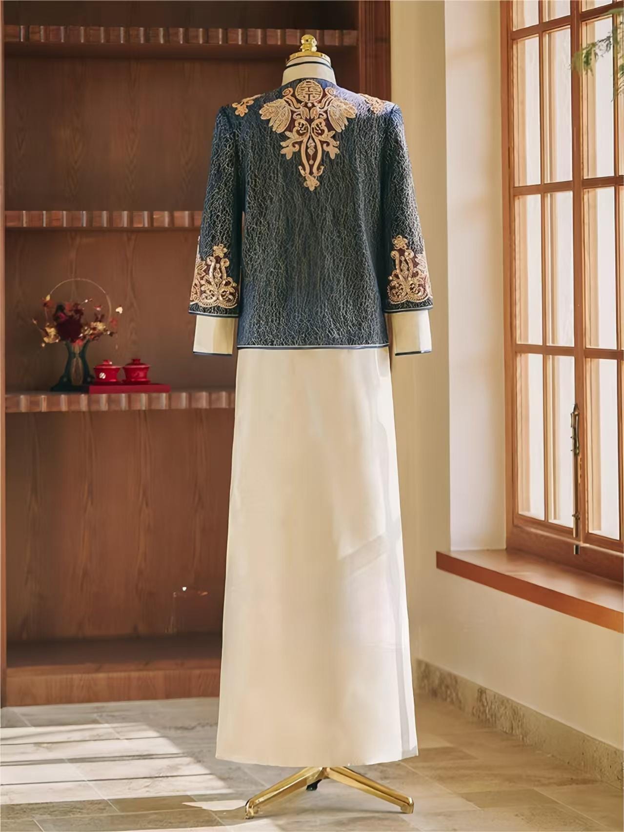 Chinese Groom Suit, Dragon and Phoenix Embroidered Groom Suit, Traditional Silk Brocade Groom Suit, Long-Sleeved Luxury Wedding, Gift