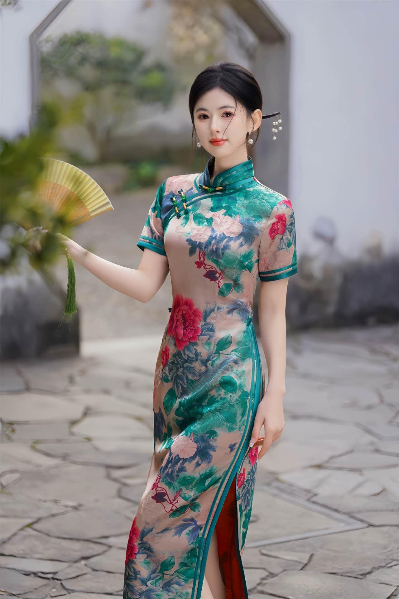 Floral Qipao, Vintage Chinese Cheongsam, Satin Dress, Asian Formal Dress, Tang Dynasty Inspired, Cultural Party Dress,