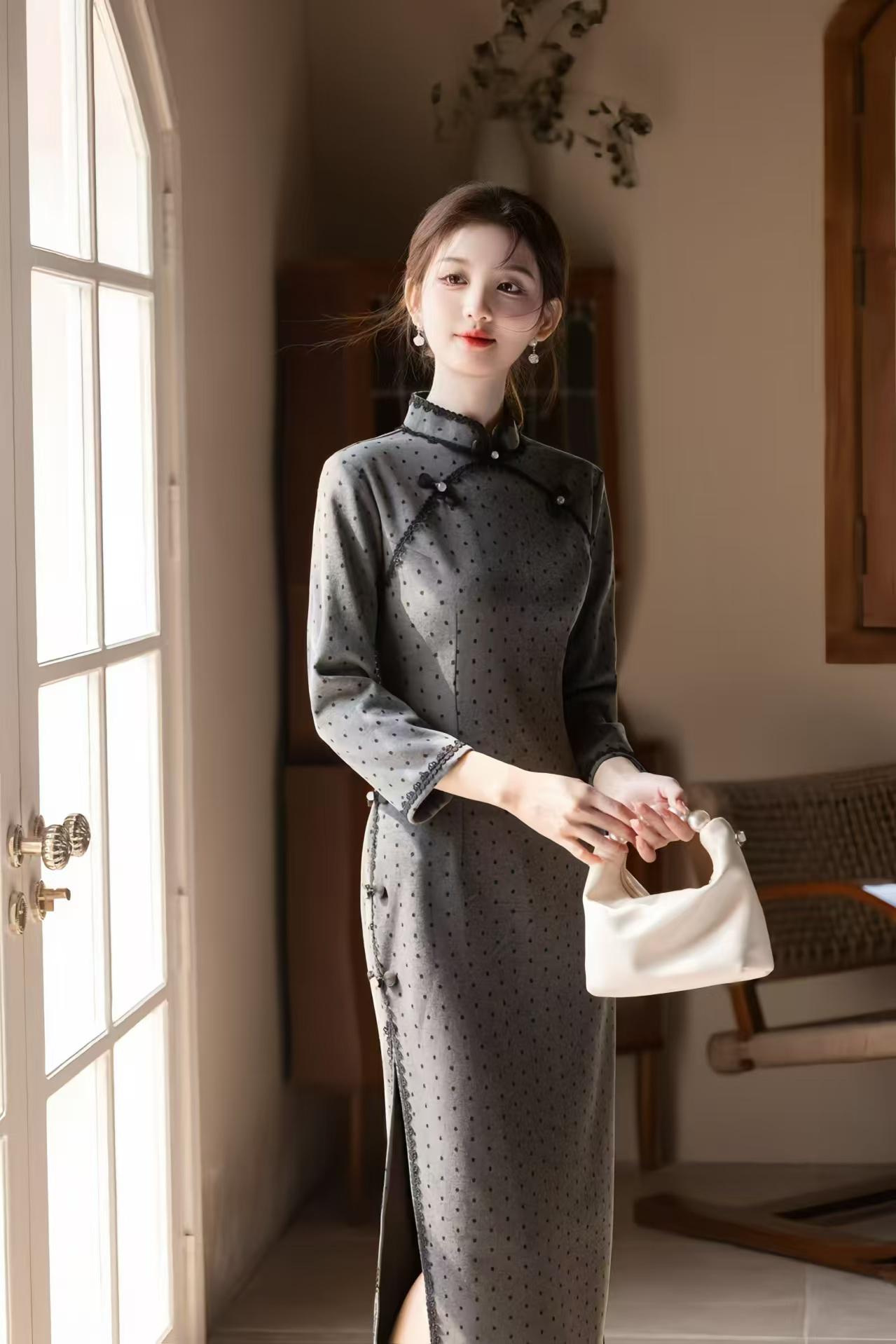 Chenille Polka Dot Qipao, Dark Gray Cheongsam, Vintage Chinese Dress, Elegant Oriental Costume, Modern Retro Dress, Cultural Event Party