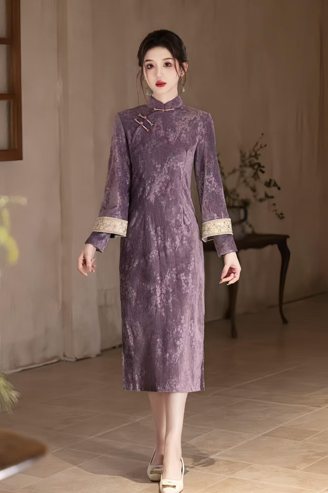 Purple Chenille Qipao, Plum Blossom Print Cheongsam, Vintage Chinese Dress, Elegant Oriental Dress, Luxury Retro Costume