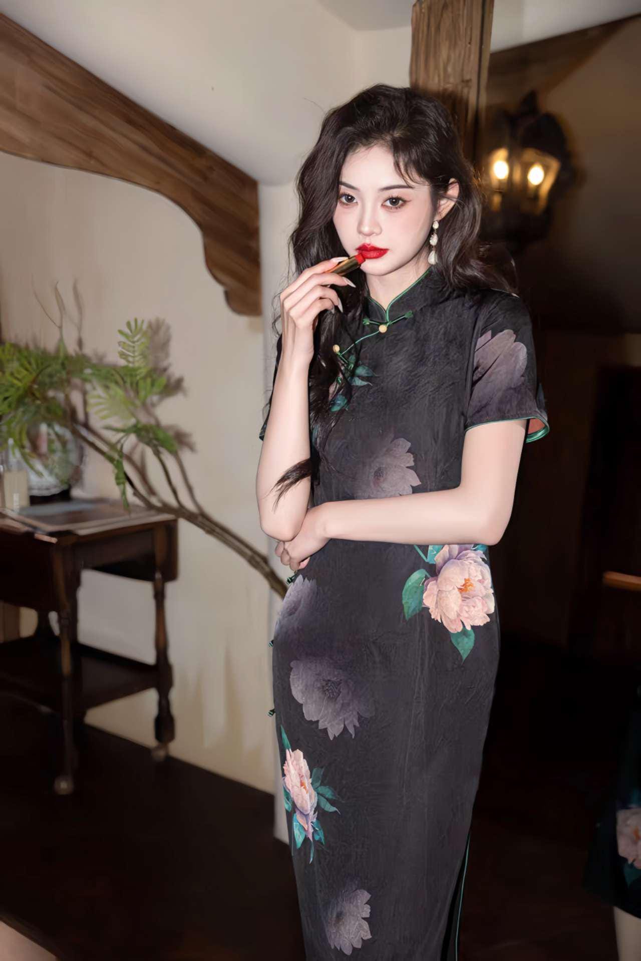 Qipao de raso negro, Elegante Cheongsam floral, Vestido chino vintage, Traje de novia asiático, Ceremonia del Té, Vestido de noche formal