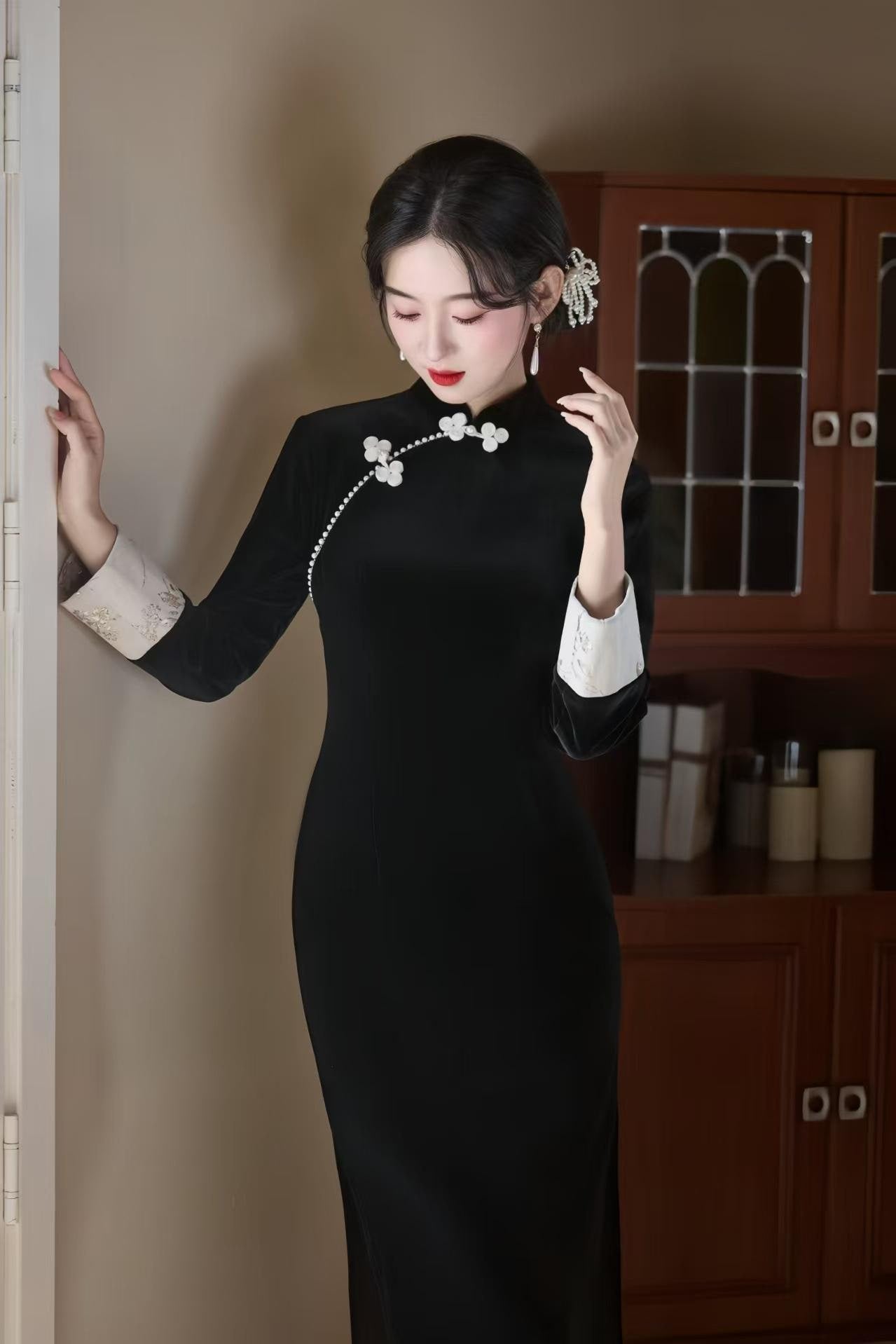 Velvet Qipao Dress, Blue Cheongsam with Butterfly Print, Elegant Oriental Evening Dress, Vintage Chinese Cocktail, Formal Fashion