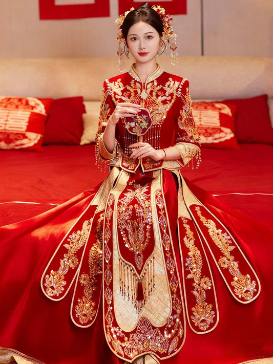Red Gold Chinese Wedding Dress, Phoenix Dragon Embroidered Qun Kwa, Oriental Bride with Sequins Tassels, Traditional Cheongsam, Gift