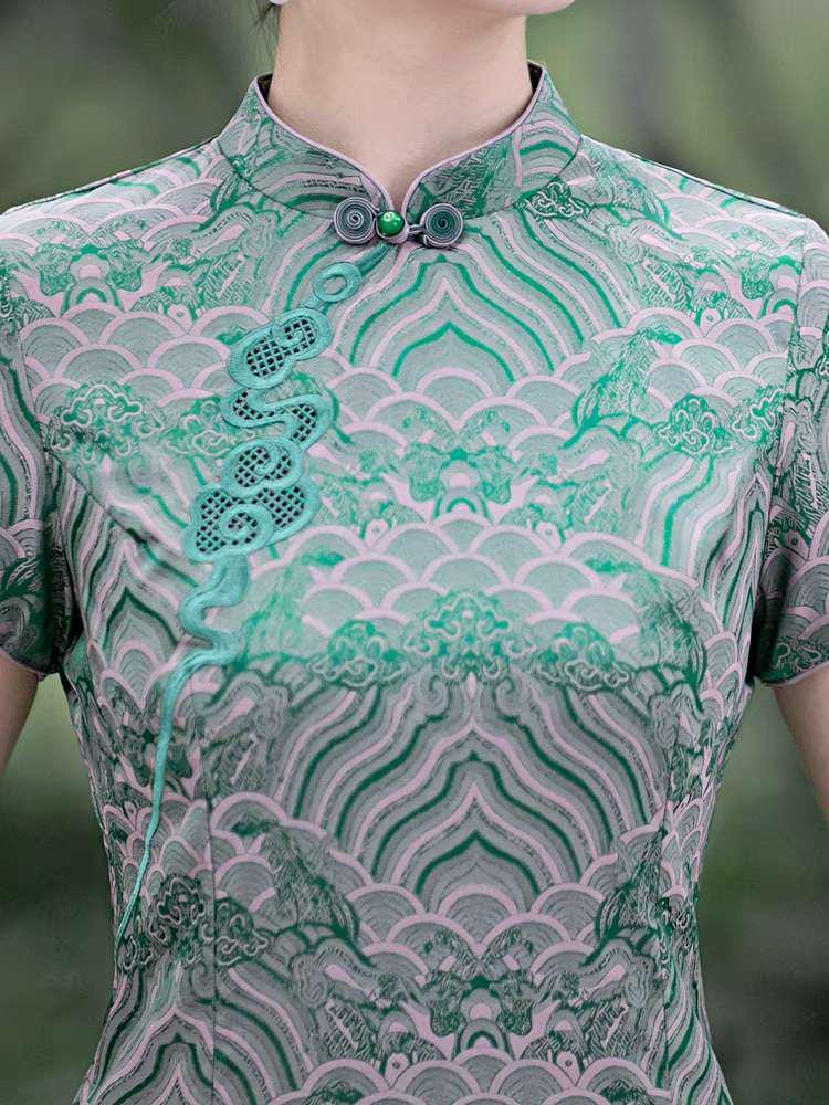 Vestido Cheongsam verde, Vestido Qipao Vintage,  Elegante Vestido Chino, Vestido para Eventos Culturales,Vestido para Ceremonia del Té