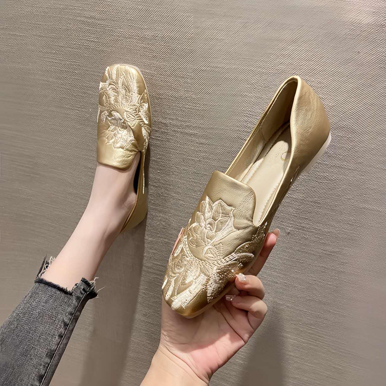 Mocasines artísticos de punta cuadrada, mocasines bordados de loto, flats bordados retro, zapatos cómodos estilo qipao, regalo para mamá