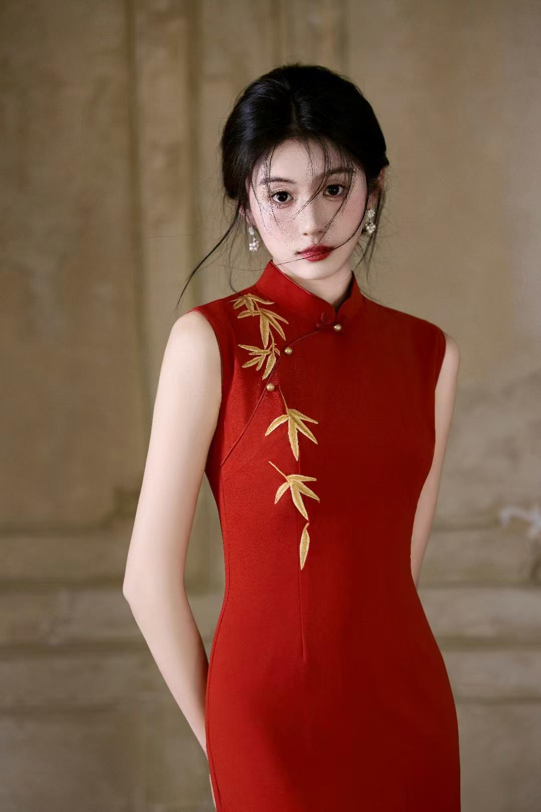 Luxury Satin Embroidered Qipao, Double-Layer Cheongsam Dress, Elegant Gown with Mandarin Collar, Vintage Chinese Evening Dress, Weddings and Parties