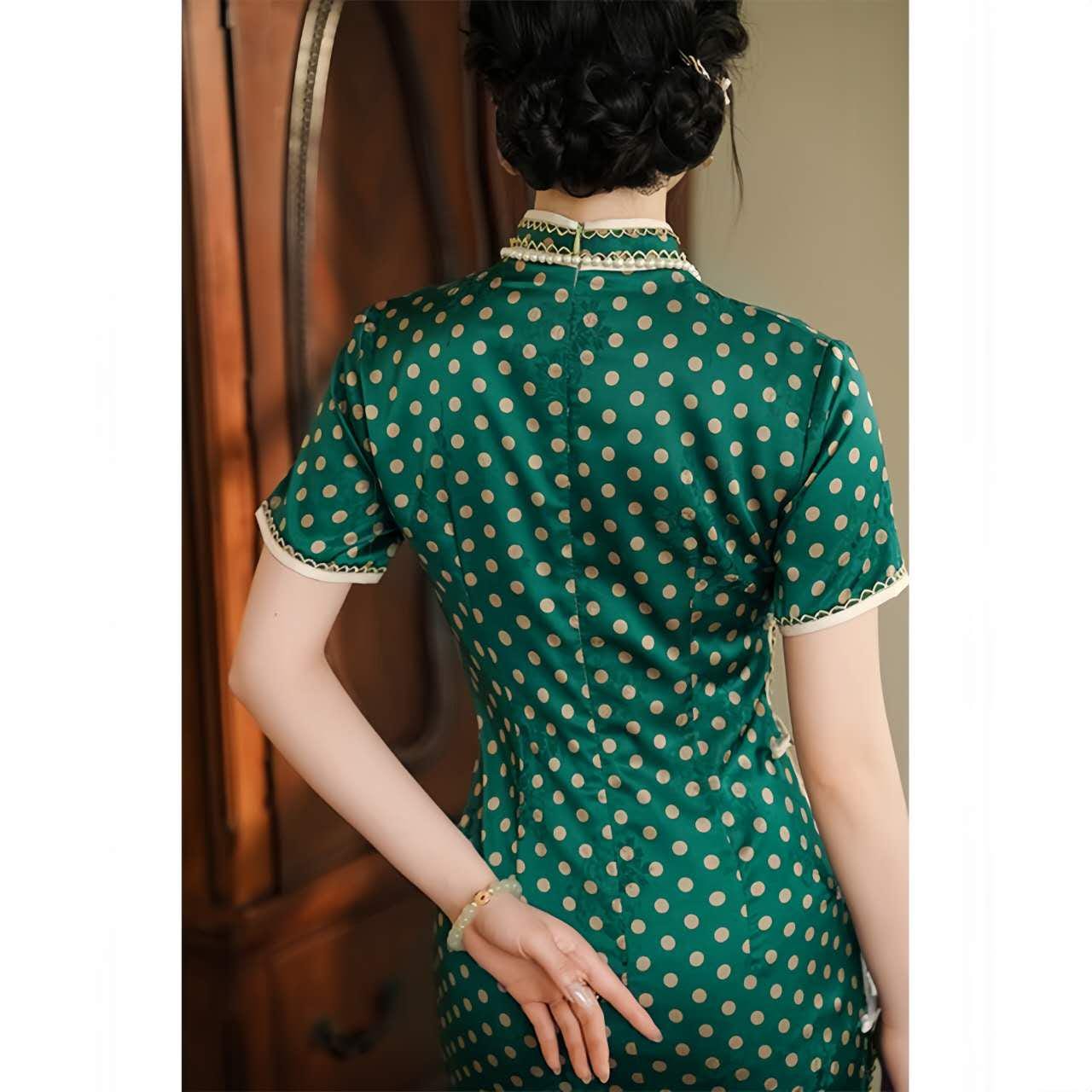 Vintage Polka Dot Qipao, French Style Cheongsam Dress, Retro Shanghai Tea Green Dress, Republic of China Period Fashion, Plus Size