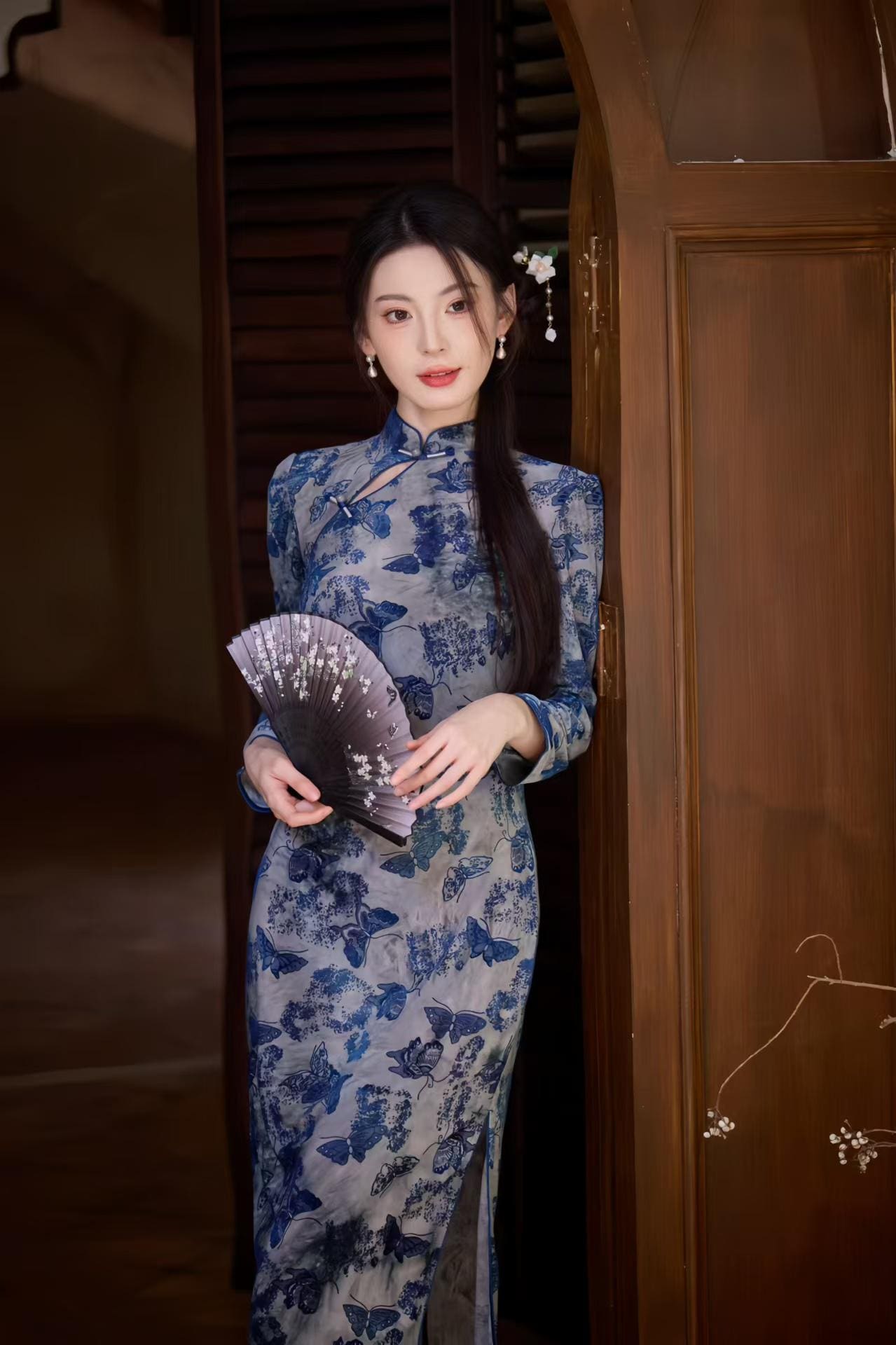 Velvet Qipao Dress, Blue Cheongsam with Butterfly Print, Elegant Oriental Evening Dress, Vintage Chinese Cocktail, Formal Fashion