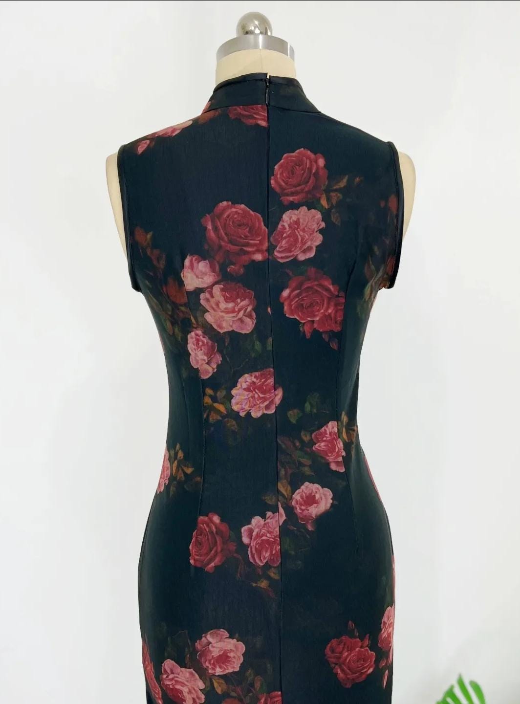Rose Pink Sleeveless Mesh Qipao Dress – additional product view