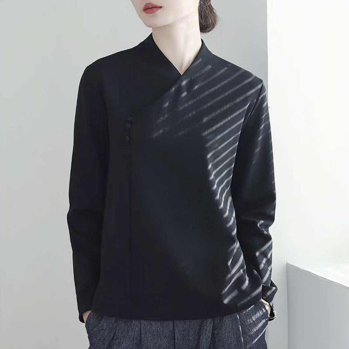 Women's Vintage Chinese Style Blouse – Cotton – additional product view