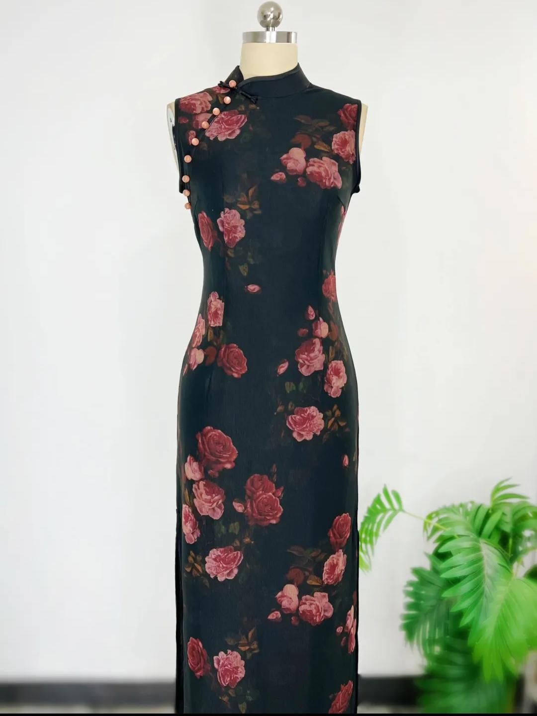 Rose Pink Sleeveless Mesh Qipao Dress – additional product view