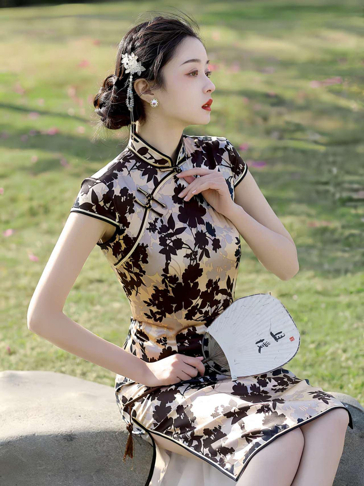 Women's Black Vintage Silk Qipao Cheongsam Dress – additional product view
