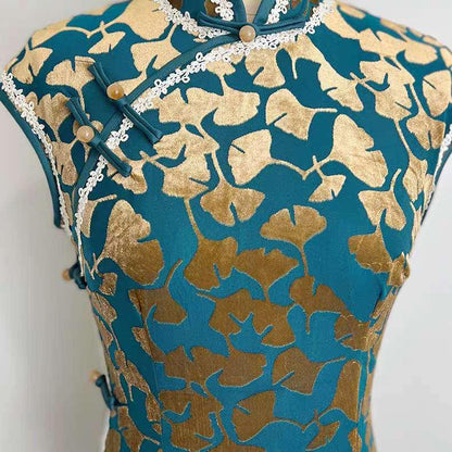 Women's Green Floral Velvet Qipao Cheongsam Dress – Embroidered – additional product view