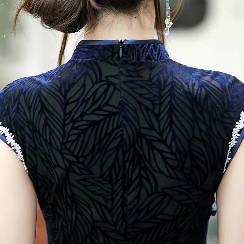 Women's Blue Vintage Velvet Qipao Cheongsam Dress – additional product view