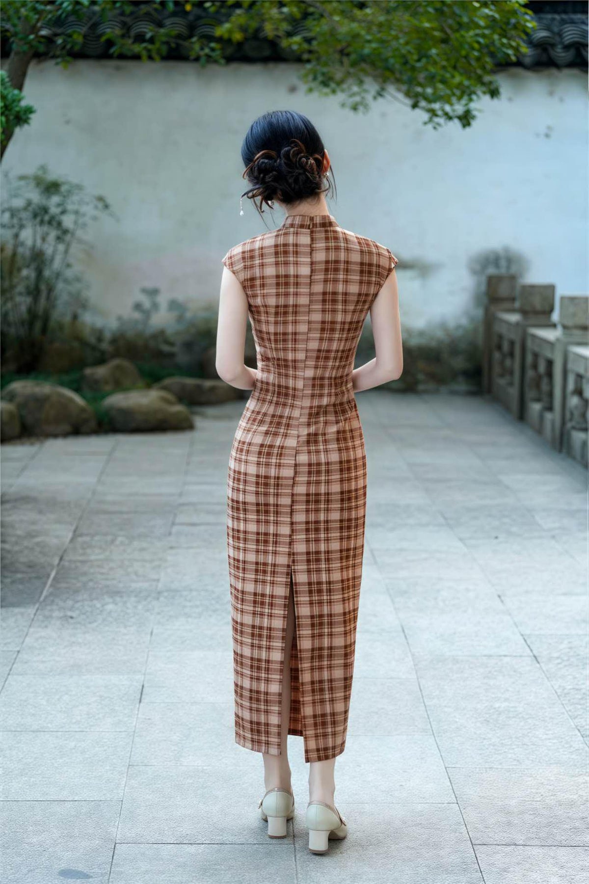 Women's Vintage Modern Chinese Two-Piece Set – additional product view