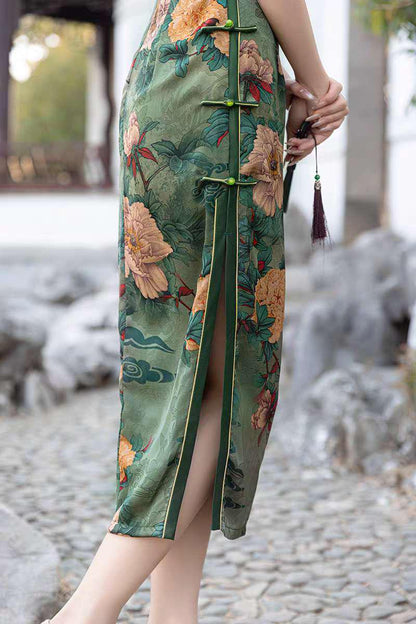 Green Floral Silk Qipao Dress – additional product view