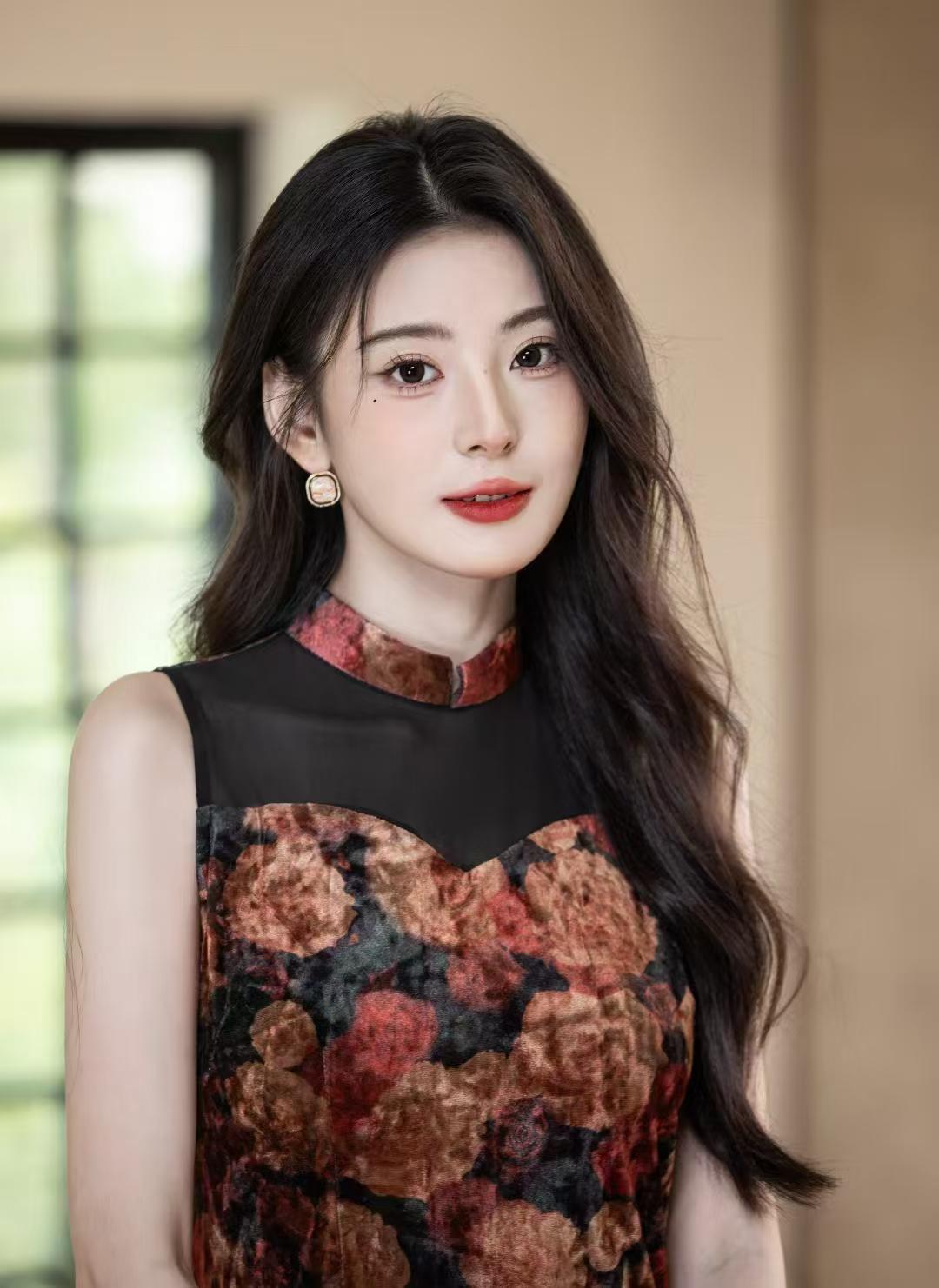 Women's Floral Velvet Qipao Cheongsam Dress – Sleeveless Midi Fall Winter – additional product view