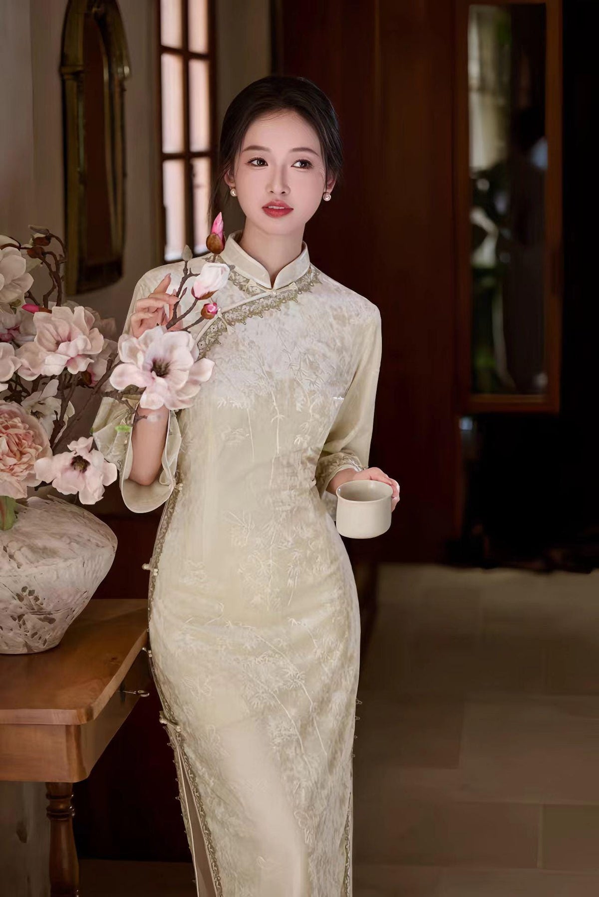 Women's Black Floral Velvet Qipao Cheongsam Dress – Embossed – additional product view