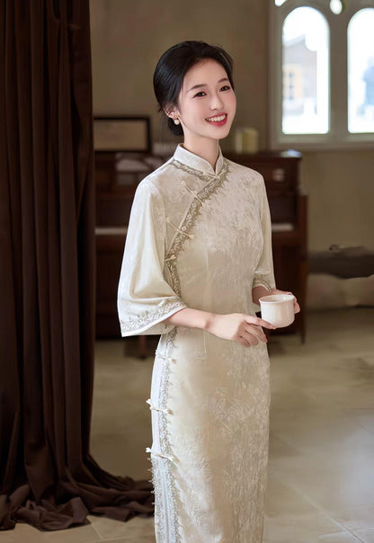 Women's Black Floral Velvet Qipao Cheongsam Dress – Embossed – additional product view