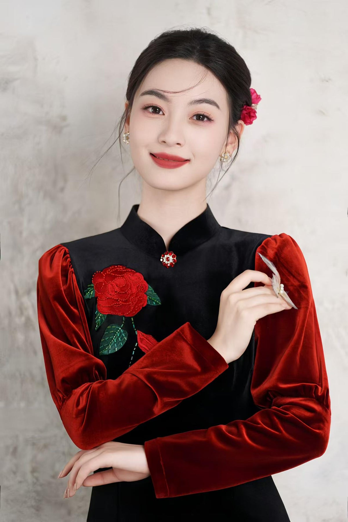 Women's Red Elegant Velvet Qipao Cheongsam Dress – additional product view