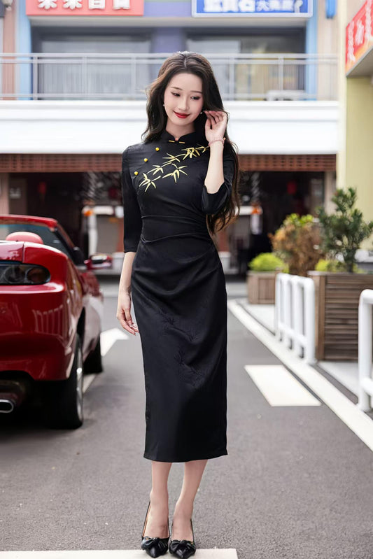 Women's Black Embroidered Qipao Cheongsam Dress – Satin Midi