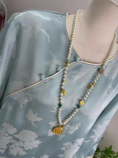 Women's Floral Silk Chinese Style Blouse – additional product view